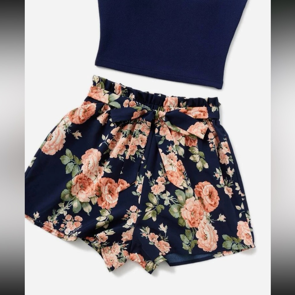 Boho scallop trim cami top and floral print paper bag waist shorts 2 piece set - Picture 5 of 10